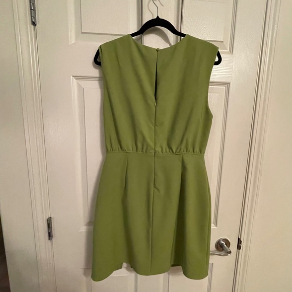 Dynamite Sleeveless Mini Dress Green - Picture 4 of 5